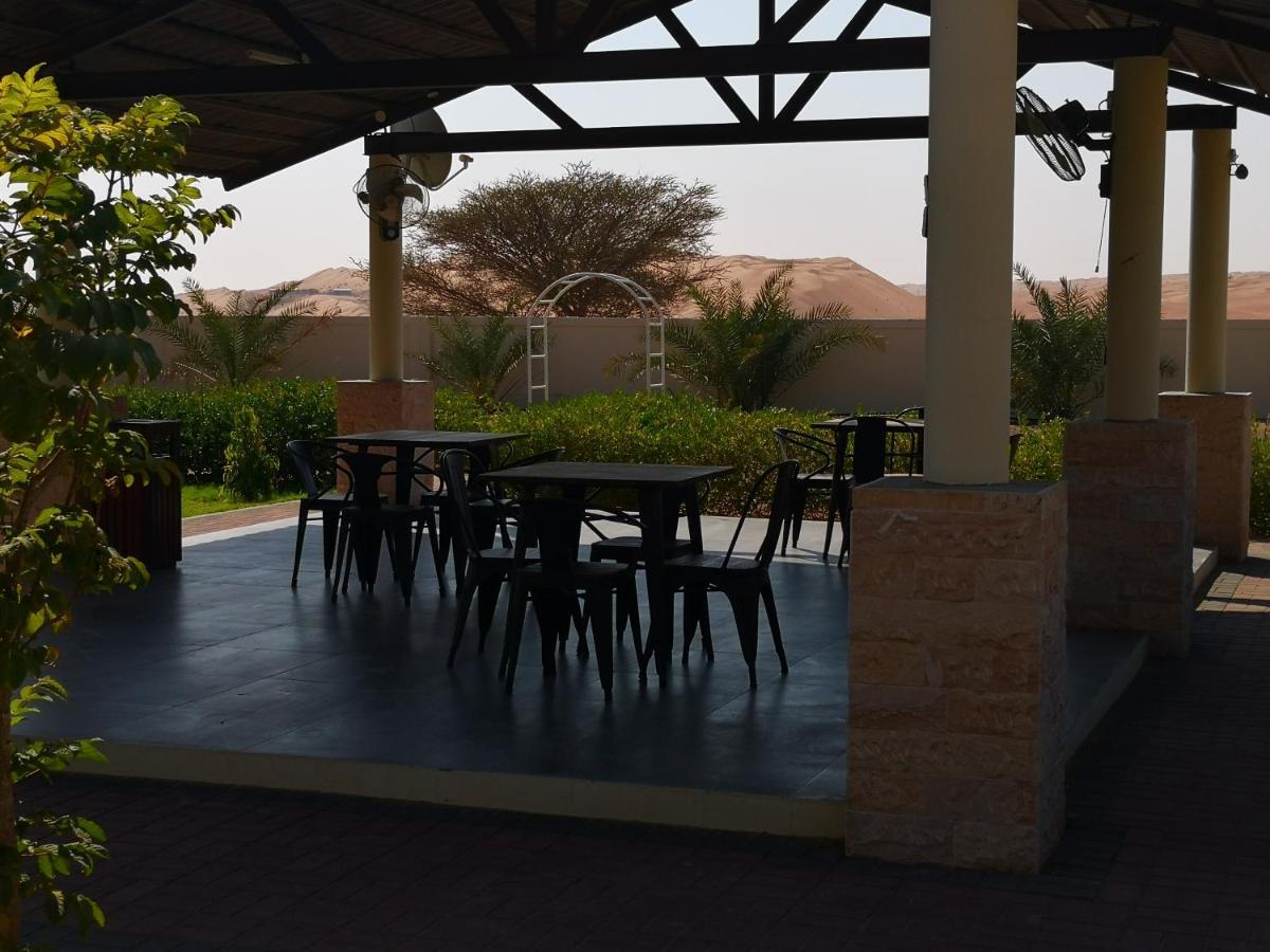 Almorouj Farm Inn - Badīyah Exteriör bild